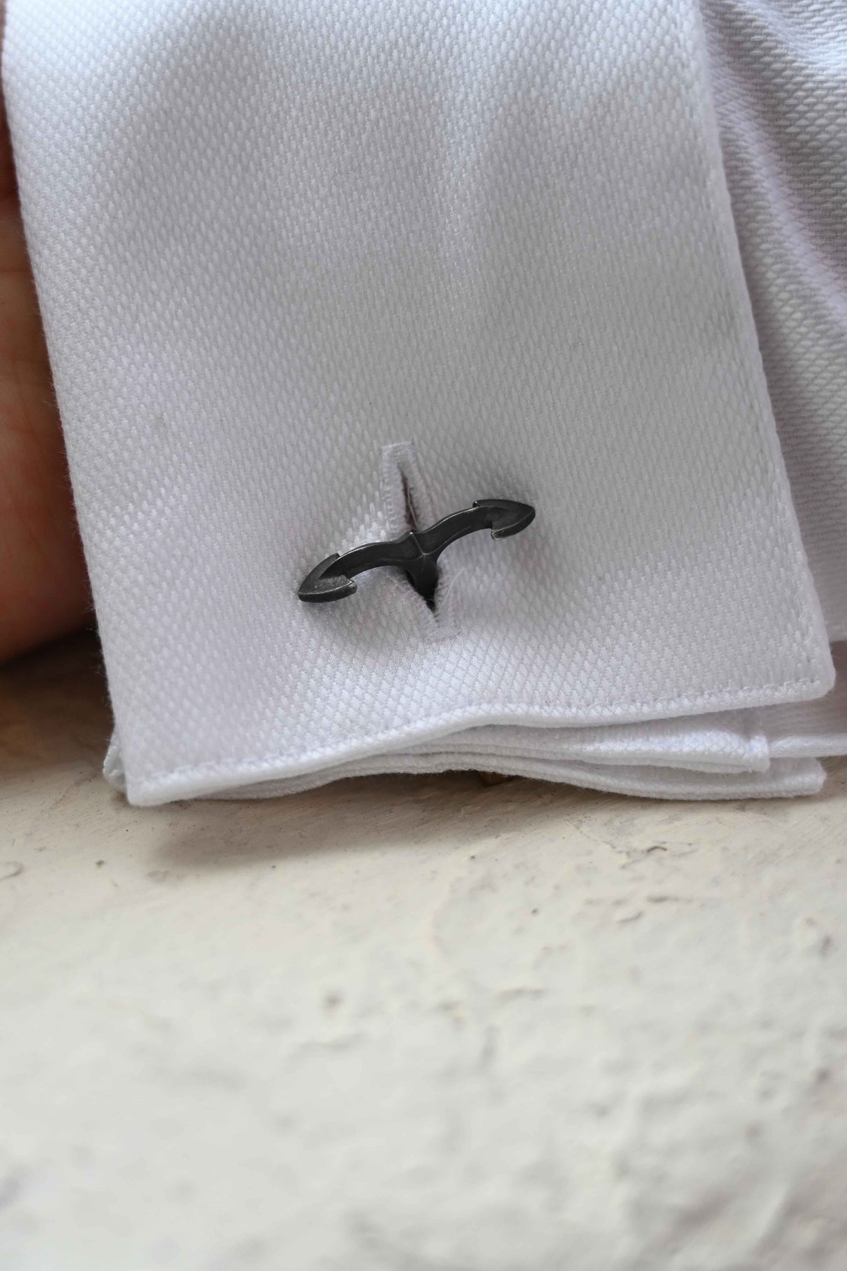 Oxidized silver anchor cufflinks