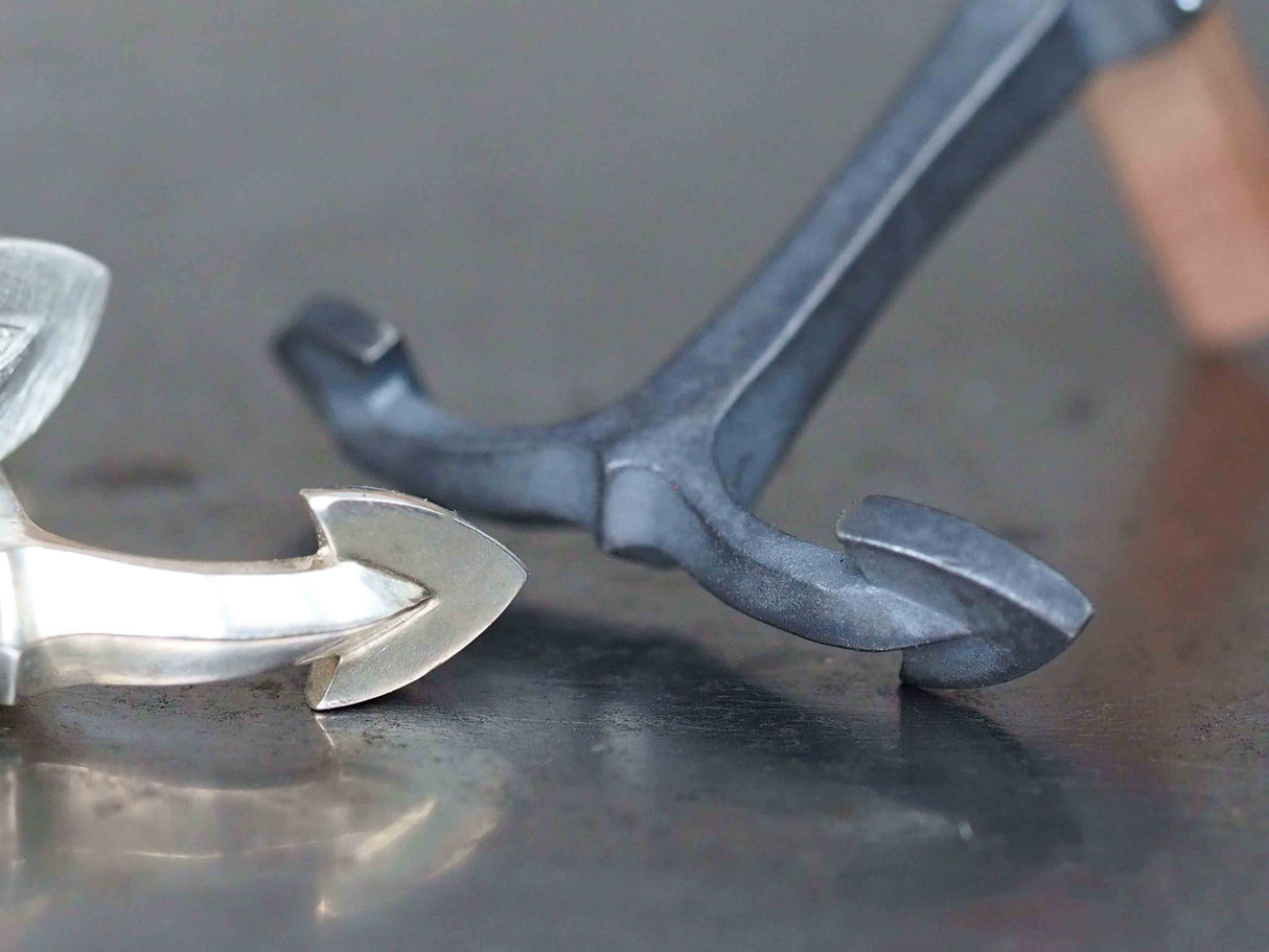 Oxidized silver anchor cufflinks