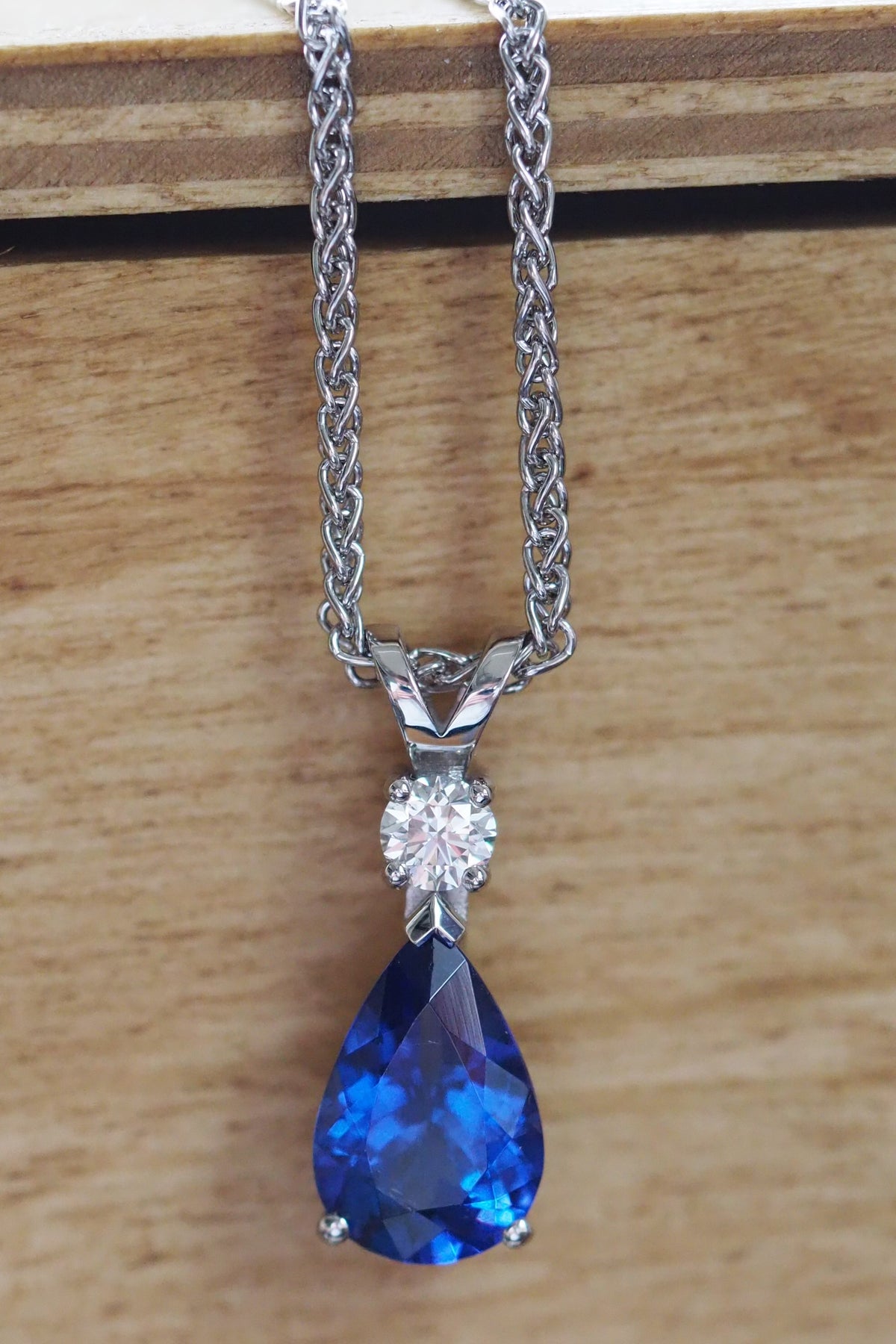 Tanzanite pendant