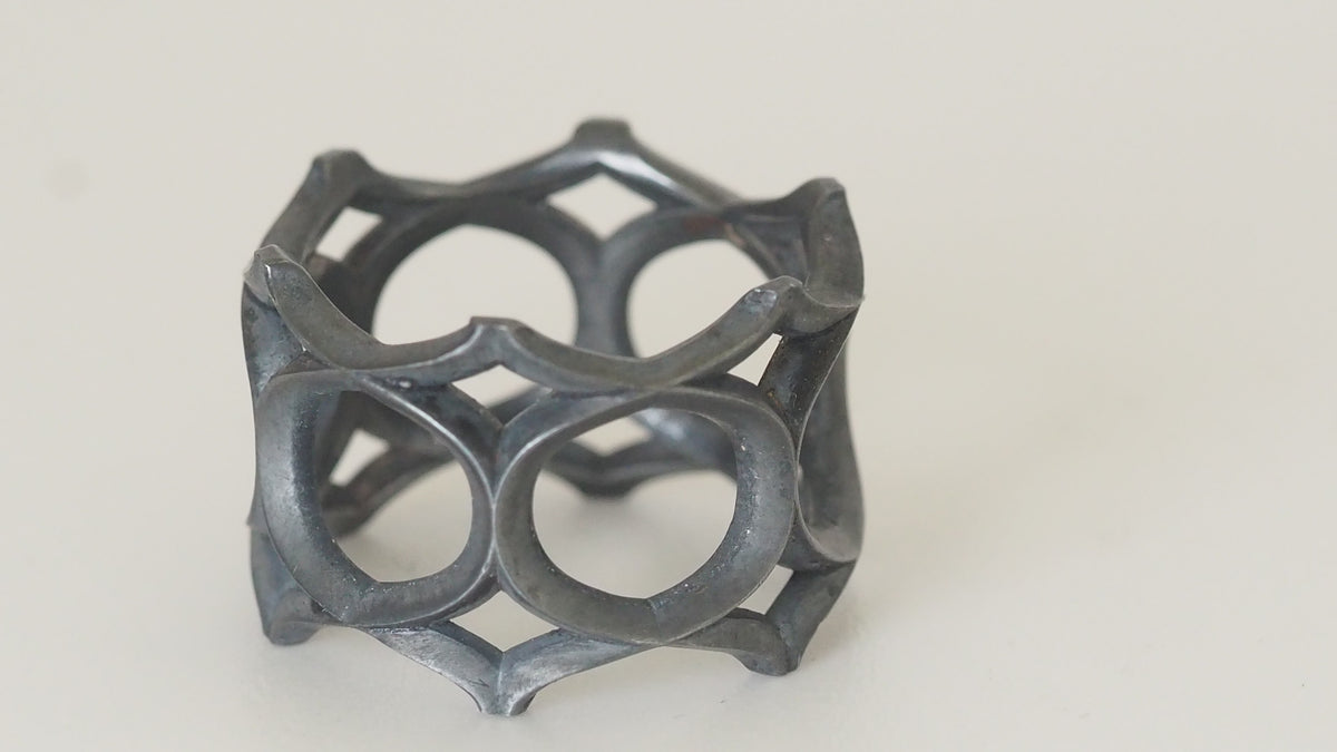 Nocturne gothica ring